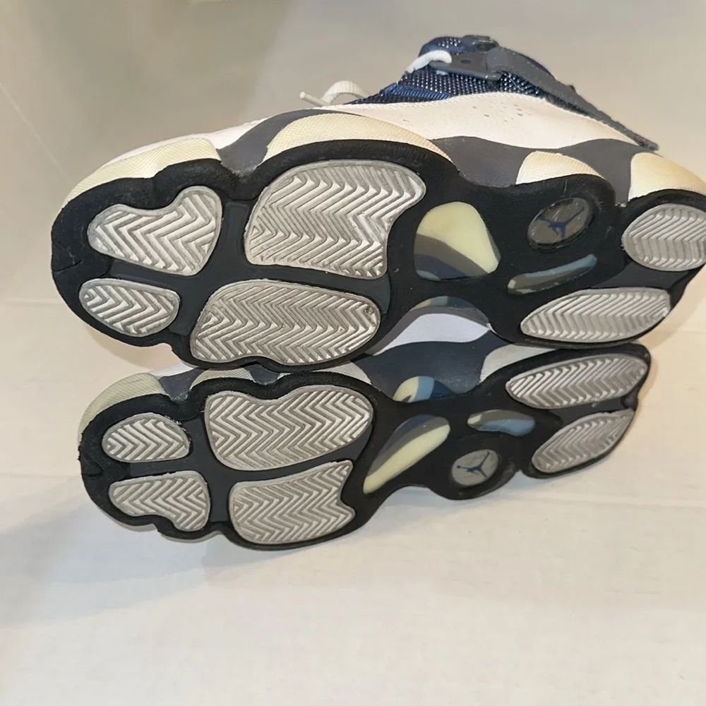 Jordan 6 Rings - Picture 5 of 5